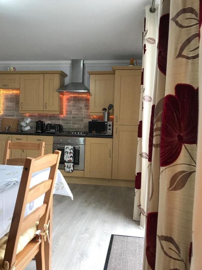 Carney Apartment Ardara Buitenkant foto